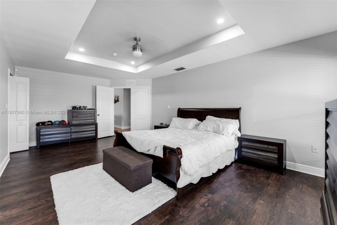 32301 SW 202nd Pl, Homestead, FL 33030 Photo