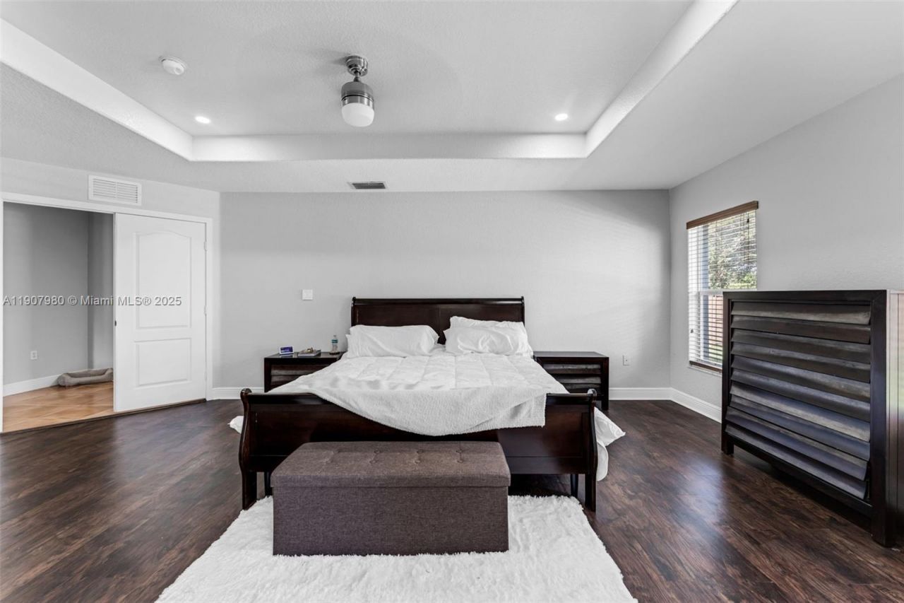 32301 SW 202nd Pl, Homestead, FL 33030 Photo