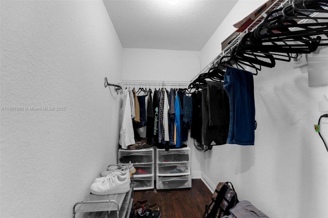 32301 SW 202nd Pl, Homestead, FL 33030 Photo