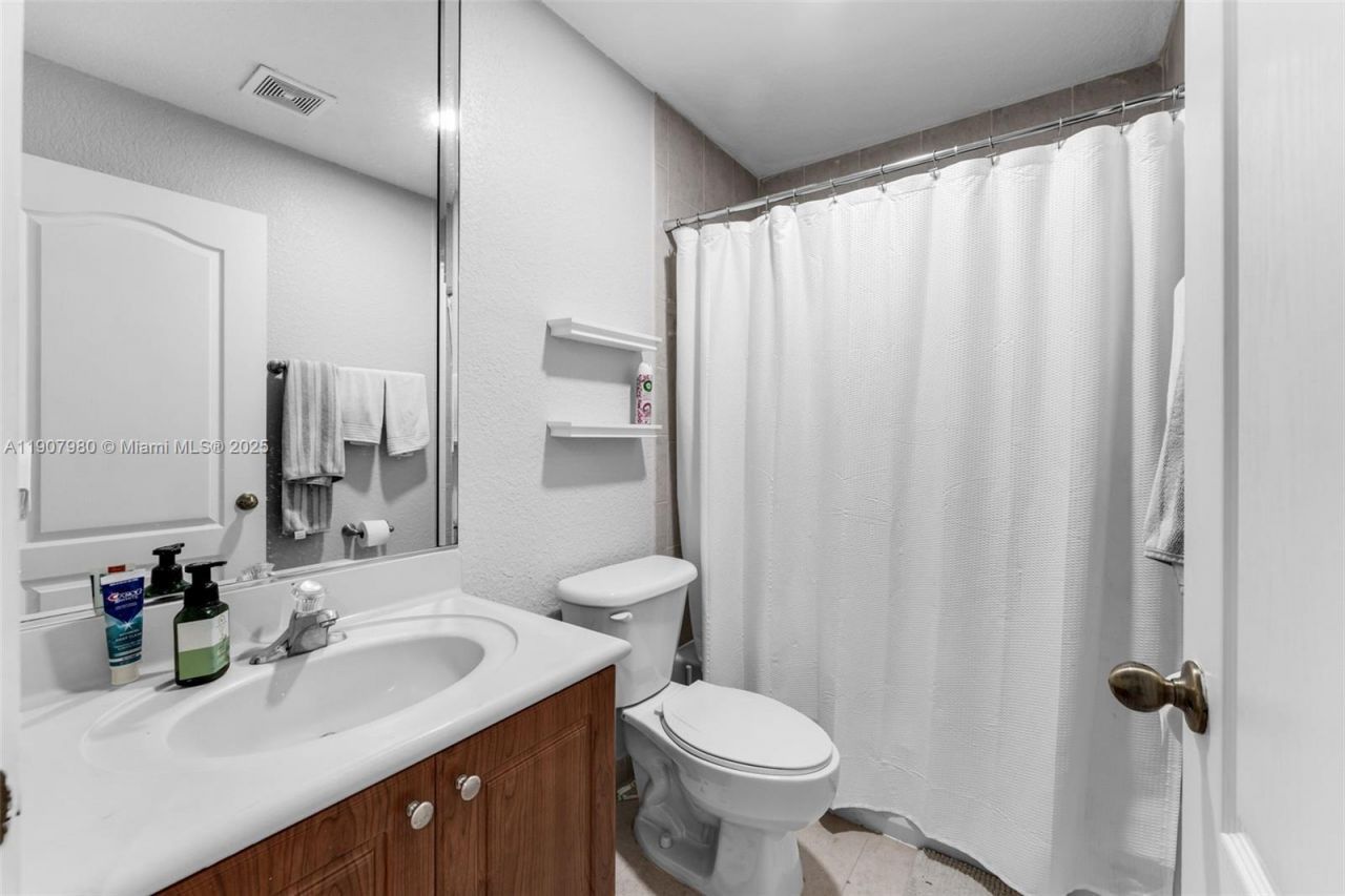 32301 SW 202nd Pl, Homestead, FL 33030 Photo