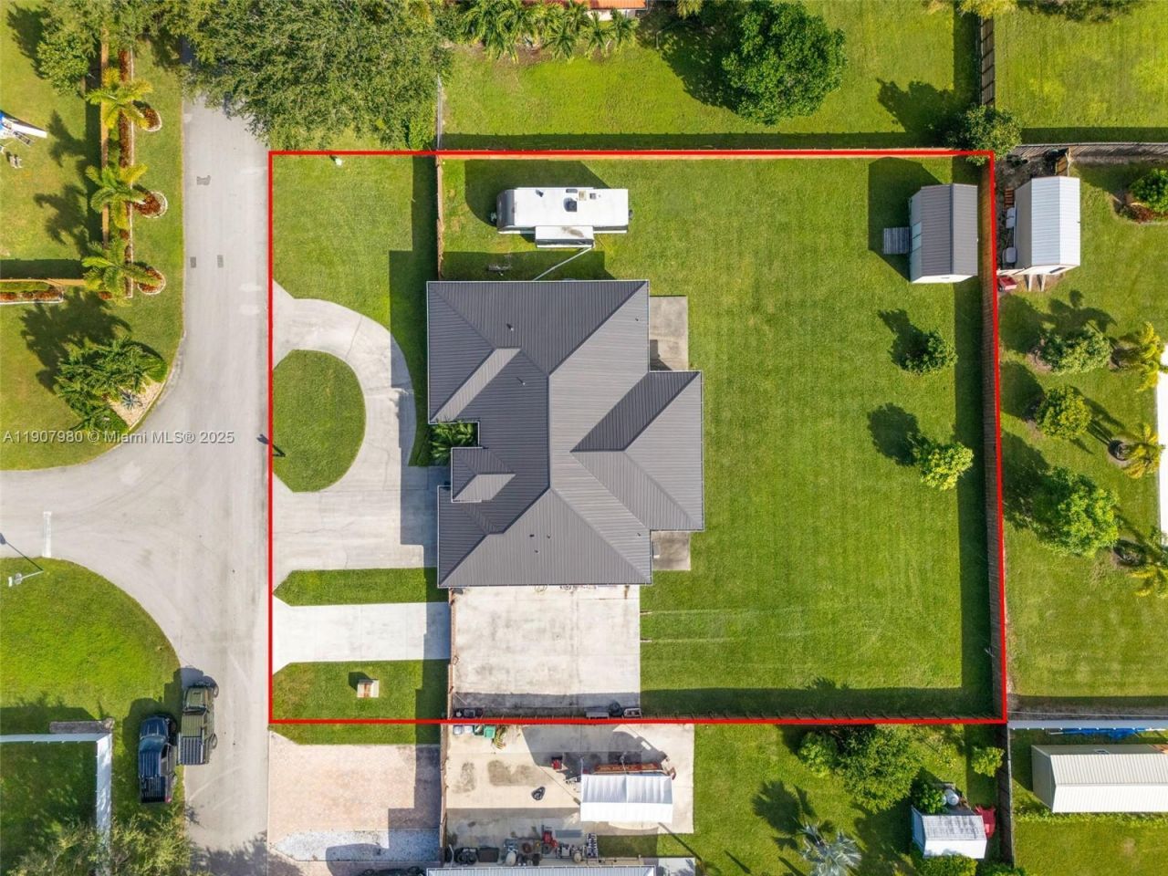 32301 SW 202nd Pl, Homestead, FL 33030 Photo