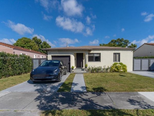 3121 SW 20th St, Miami, FL 33145