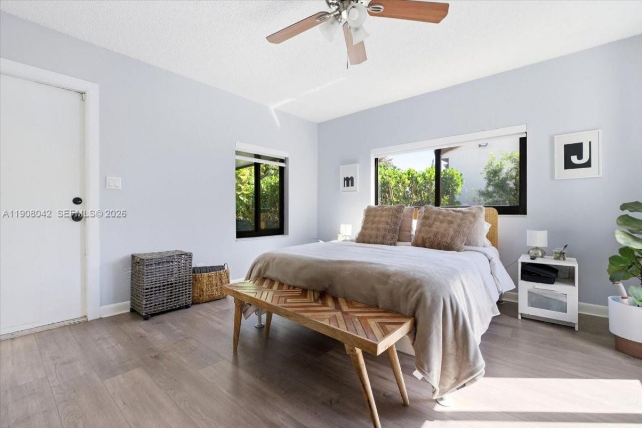 3121 SW 20th St, Miami, FL 33145 Photo