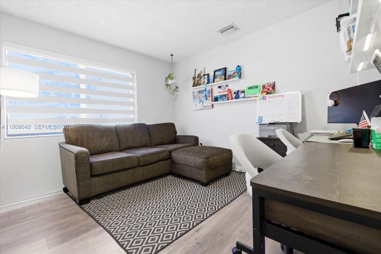 3121 SW 20th St, Miami, FL 33145 Photo