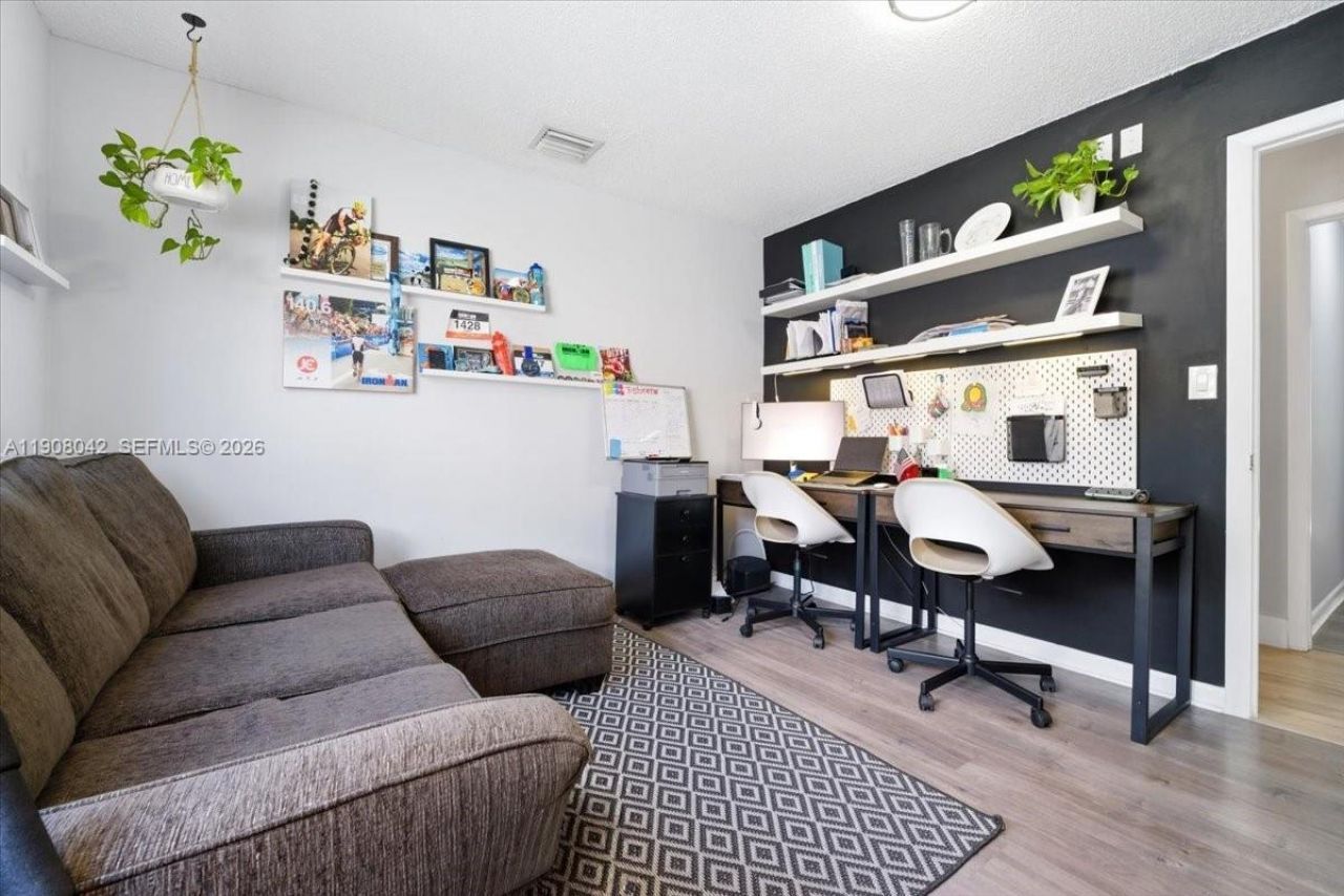 3121 SW 20th St, Miami, FL 33145 Photo