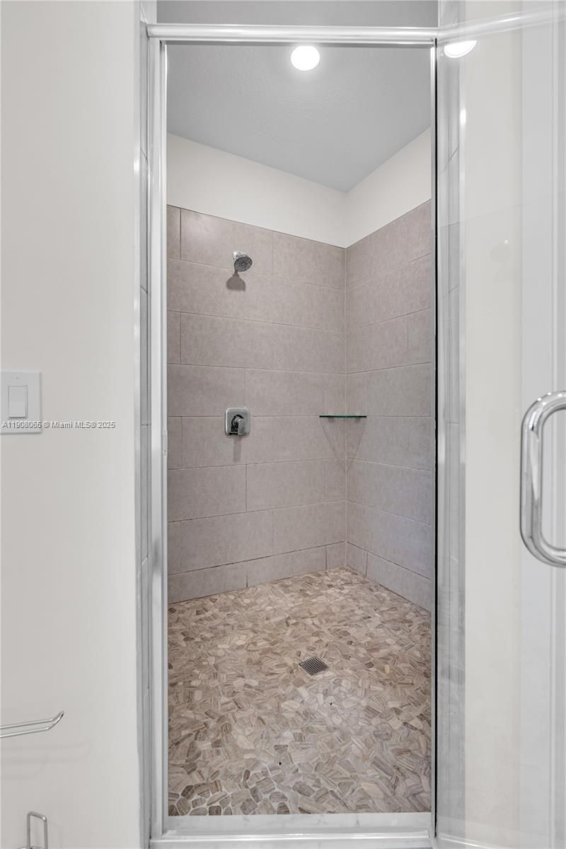 4608 NW 83rd Pkwy, Doral, FL 33166 Photo