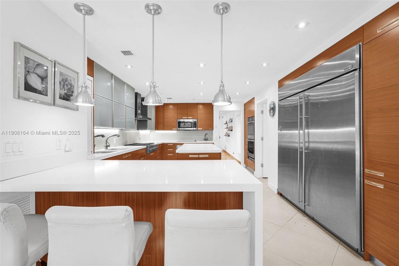 145 Biscay Dr, Bal Harbour, FL 33154 Photo