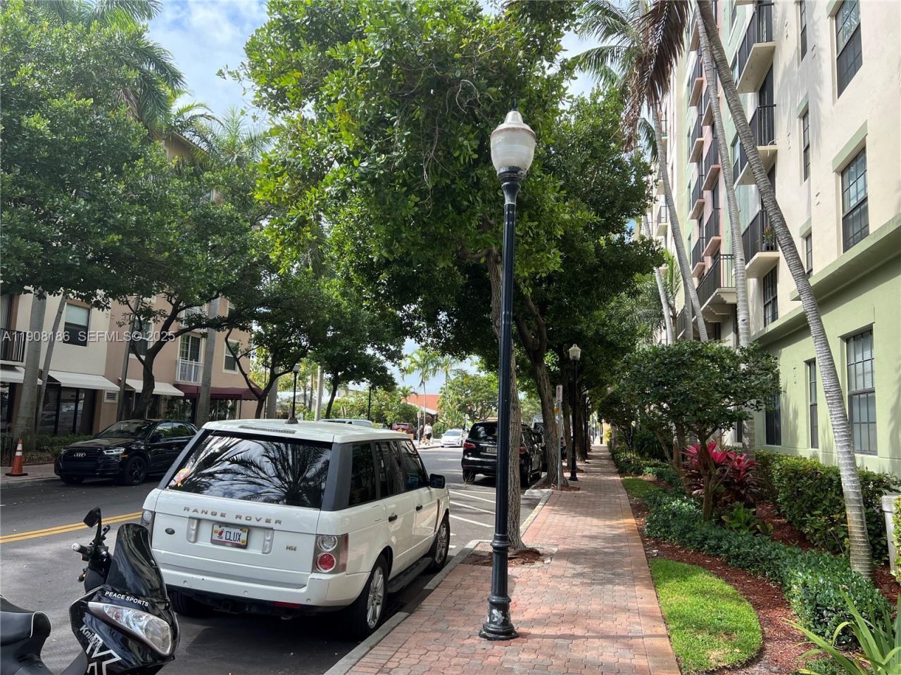 1900 Van Buren St, Unit 305B, Hollywood, FL 33020 Photo