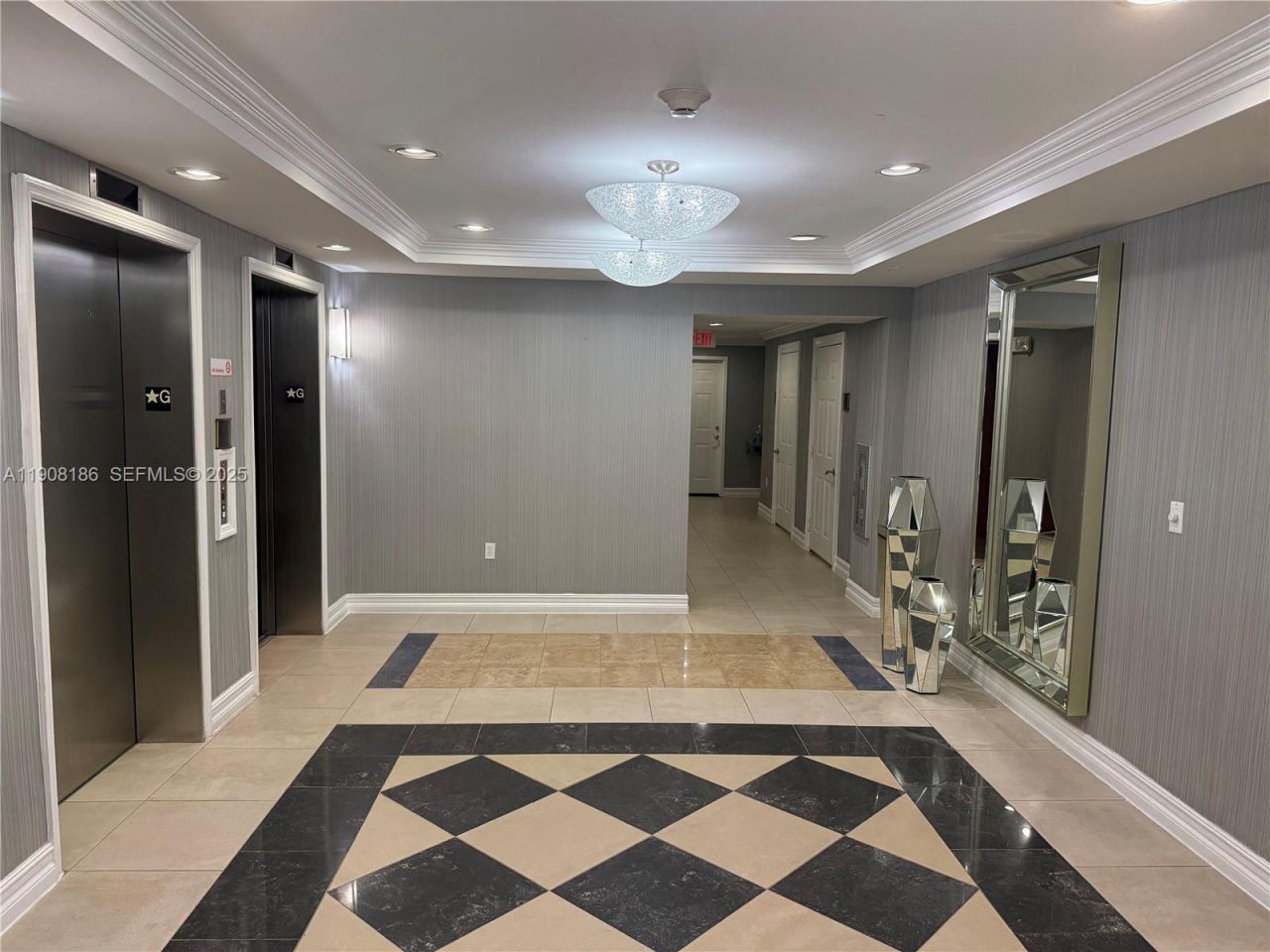 1900 Van Buren St, Unit 305B, Hollywood, FL 33020 Photo