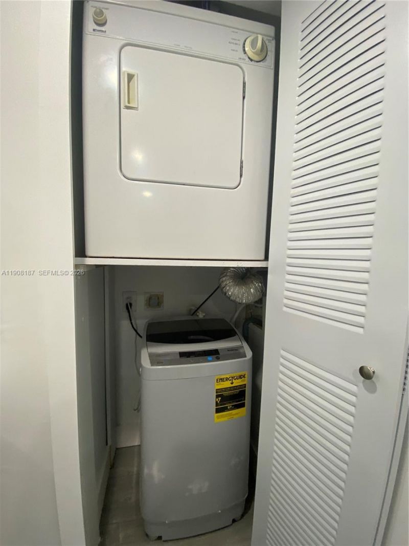 11800 SW 18th St, Unit 527-4, Miami, FL 33175 Photo