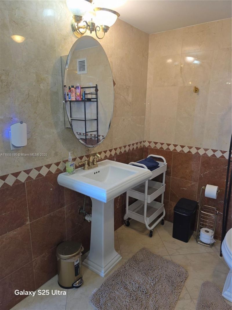 3725 S Ocean Dr, Unit 1401, Hollywood, FL 33019 Photo