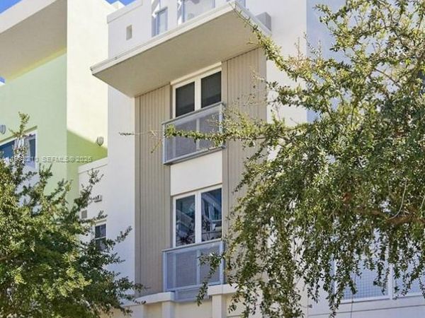 230 Water Way, Miami Beach, FL 33141