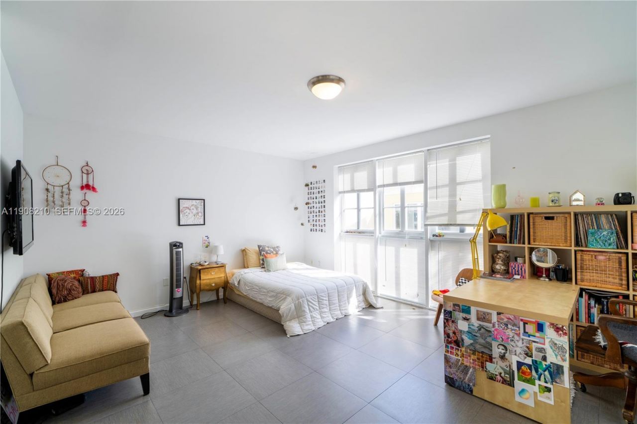 230 Water Way, Miami Beach, FL 33141 Photo