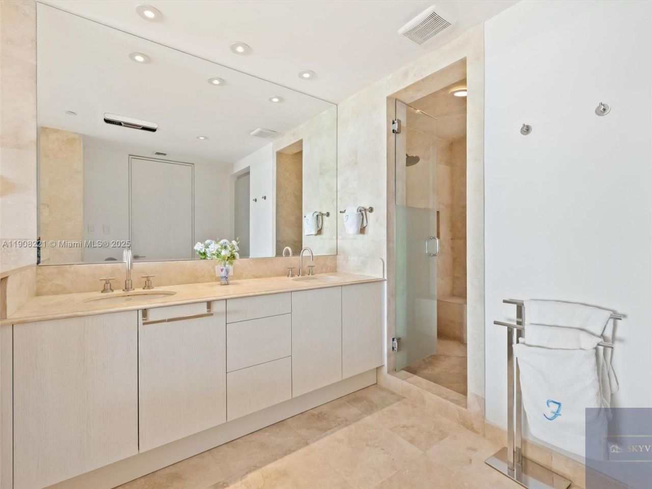 5142 Fisher Island Dr, Unit 5142, Miami Beach, FL 33109 Photo
