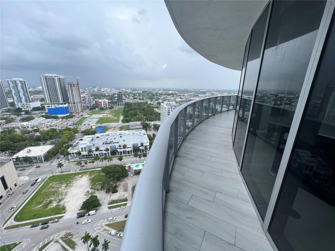 488 NE 18th St, Unit 3100, Miami, FL 33132 Photo