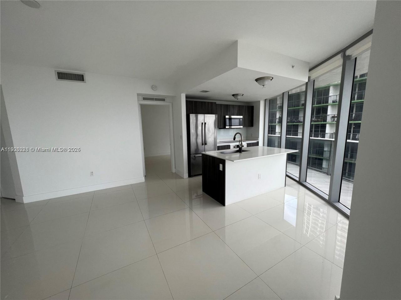 488 NE 18th St, Unit 3100, Miami, FL 33132 Photo