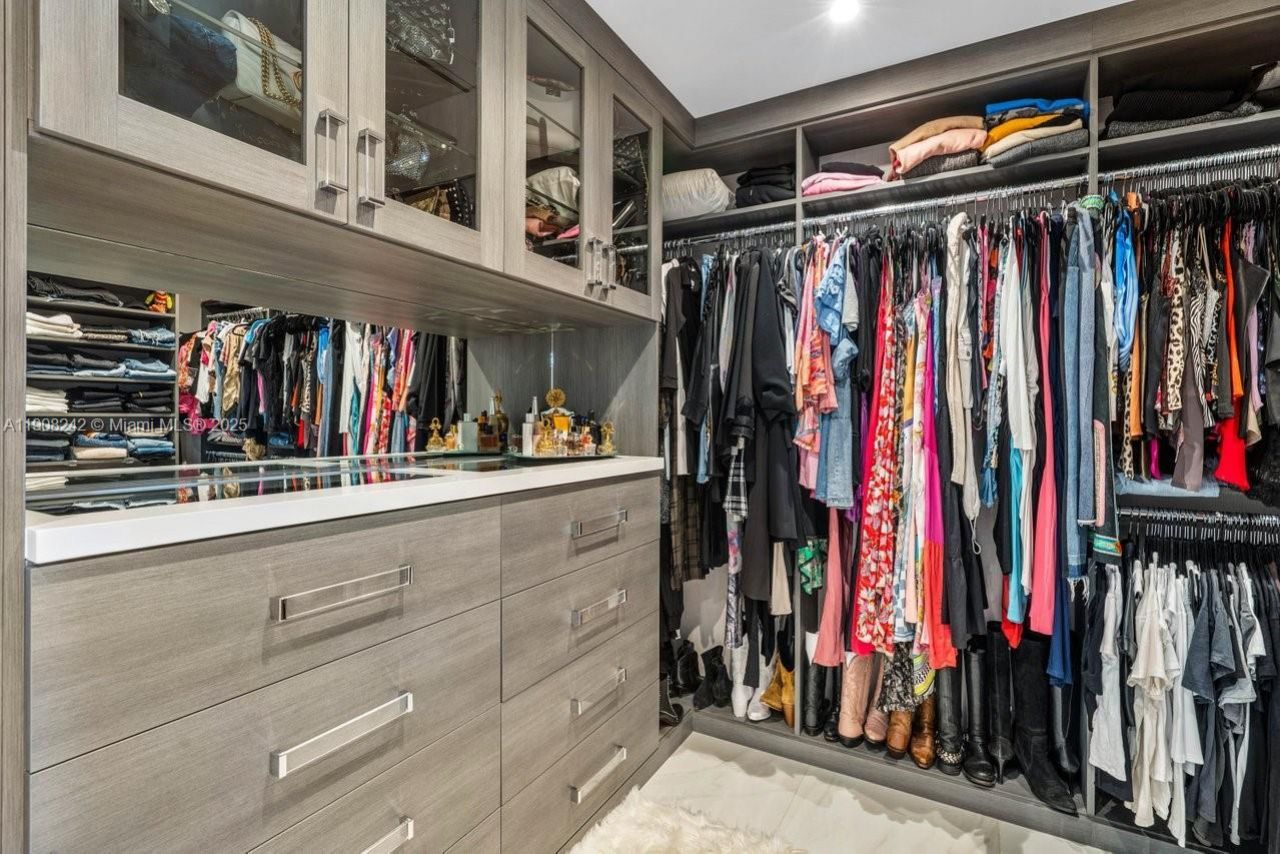 210 SE Mizner Blvd, Unit 403, Boca Raton, FL 33432 Photo