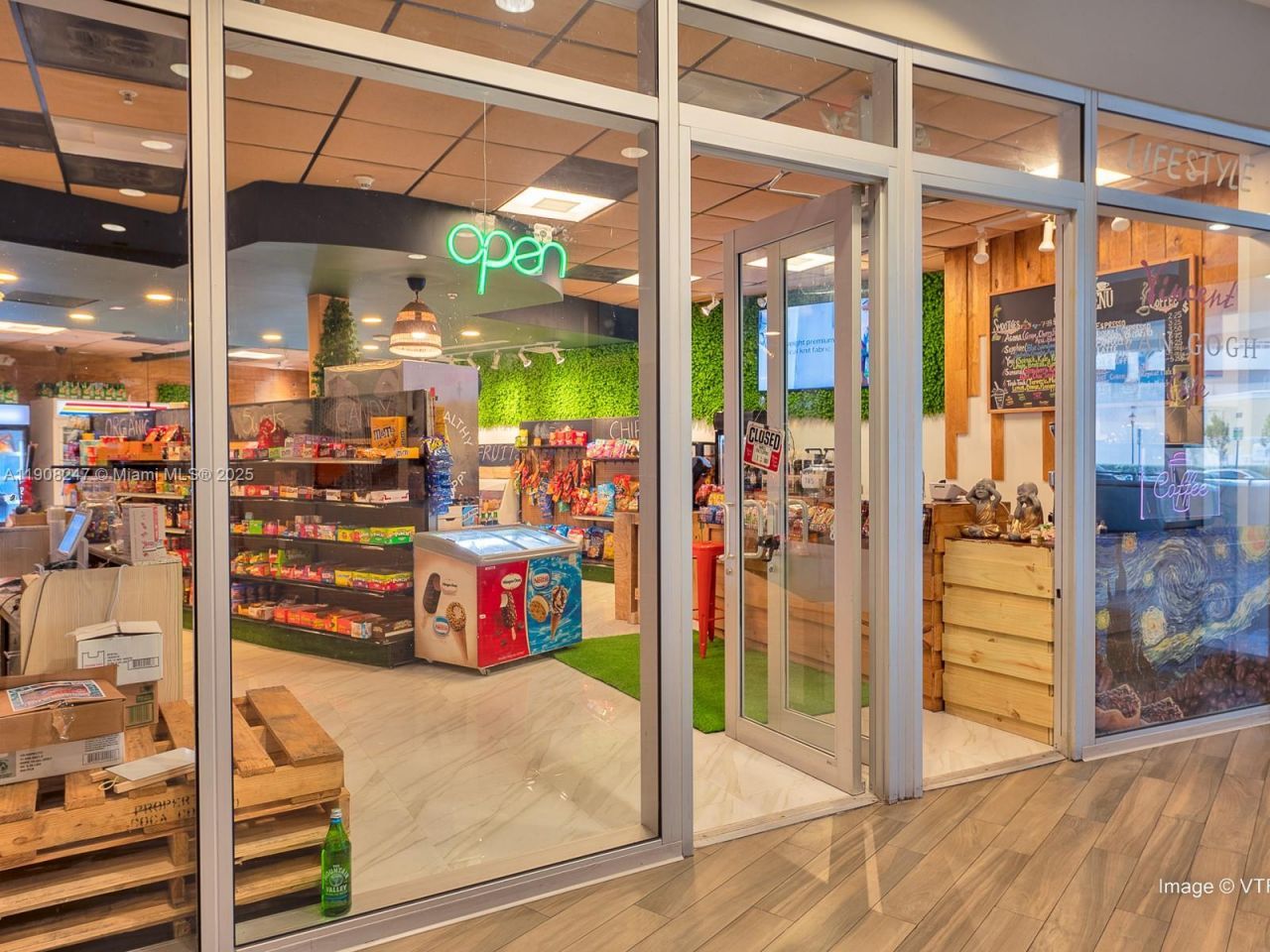 1750 N Bayshore Dr, Unit 4503, Miami, FL 33132 Photo