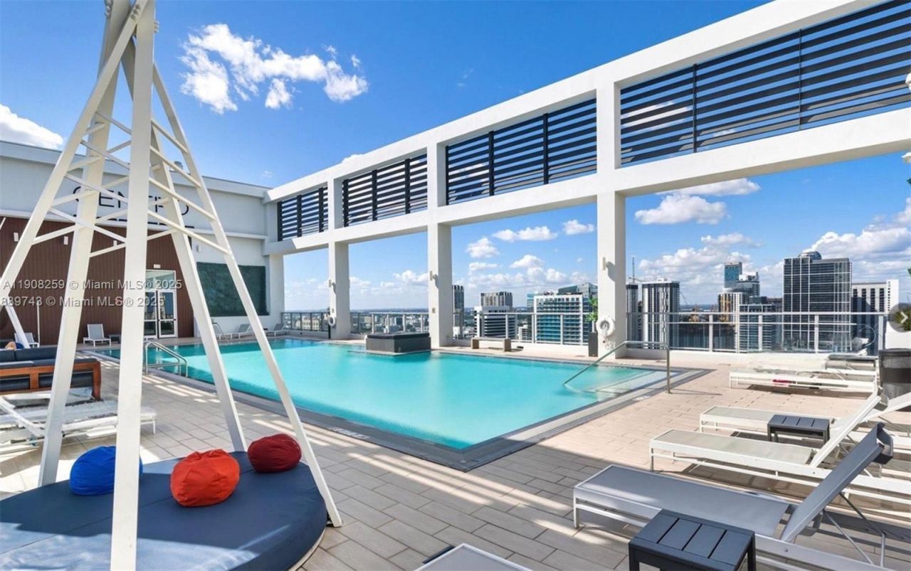 151 SE 1st St, Unit 903, Miami, FL 33131 Photo