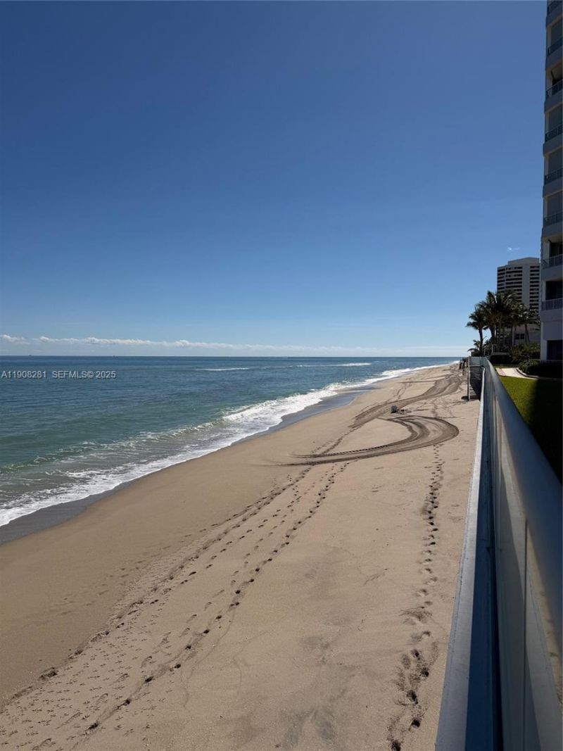 5200 N Ocean Dr, Unit 1801, Singer Island, FL 33404 Photo