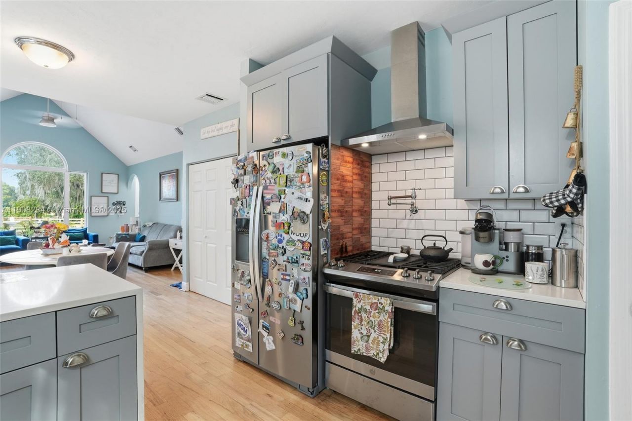 270 River Oaks Dr, La Belle, FL 33935 Photo