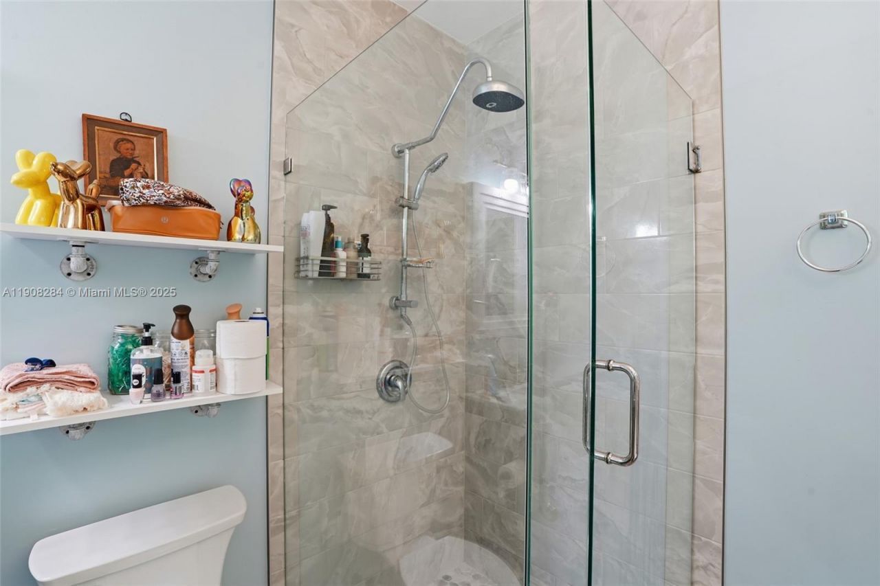 270 River Oaks Dr, La Belle, FL 33935 Photo