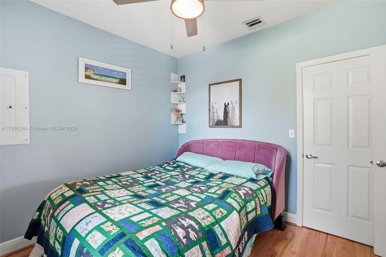 270 River Oaks Dr, La Belle, FL 33935 Photo