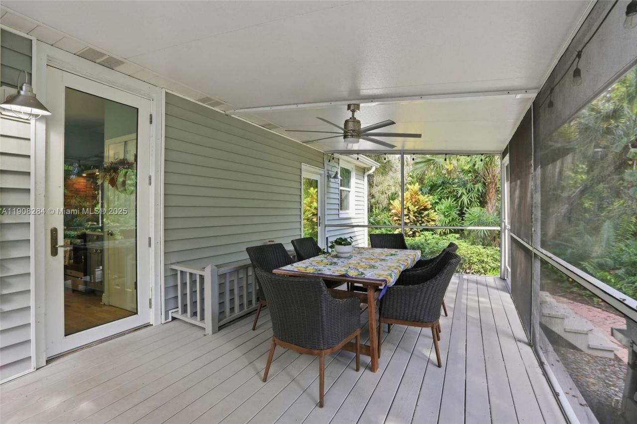 270 River Oaks Dr, La Belle, FL 33935 Photo