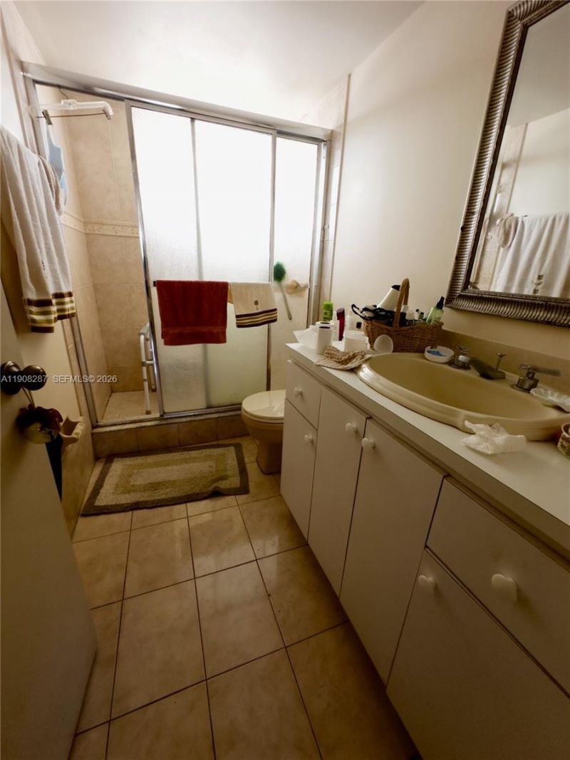 1334 Collins Ave, Unit 502, Miami Beach, FL 33139 Photo