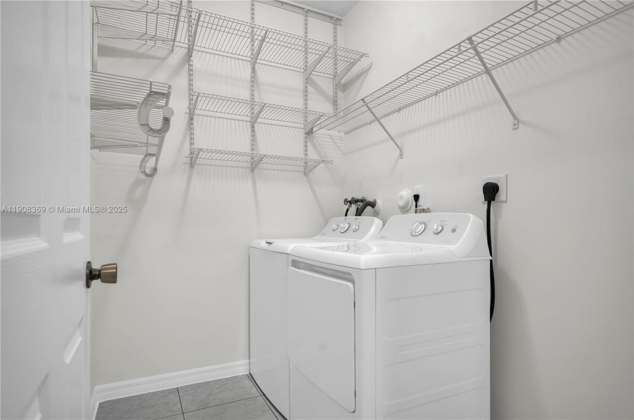 3086 SW 153rd Path, Miami, FL 33185 Photo