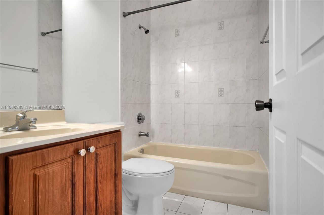 3086 SW 153rd Path, Miami, FL 33185 Photo