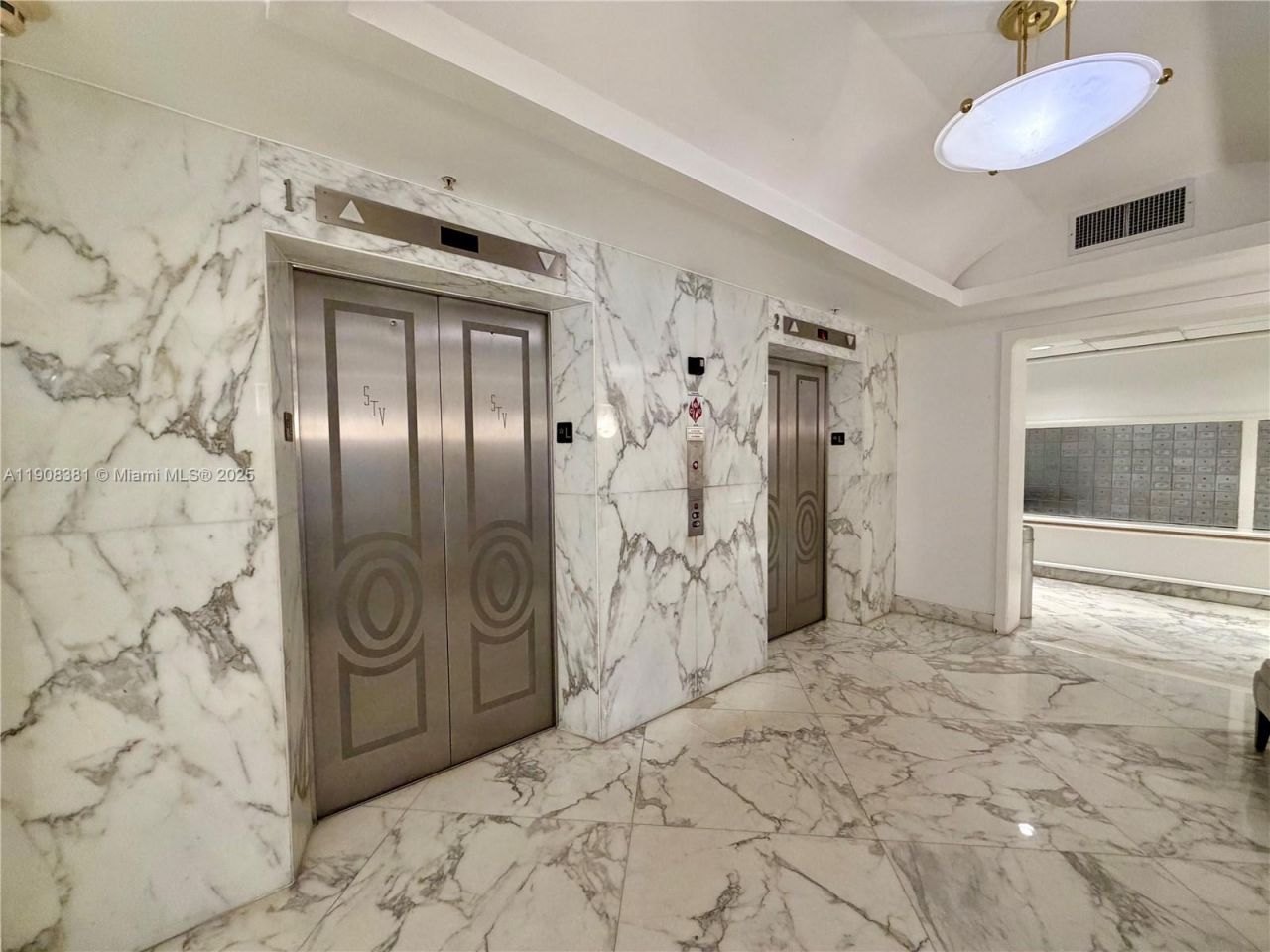 5700 Collins Ave, Unit 14M, Miami Beach, FL 33140 Photo