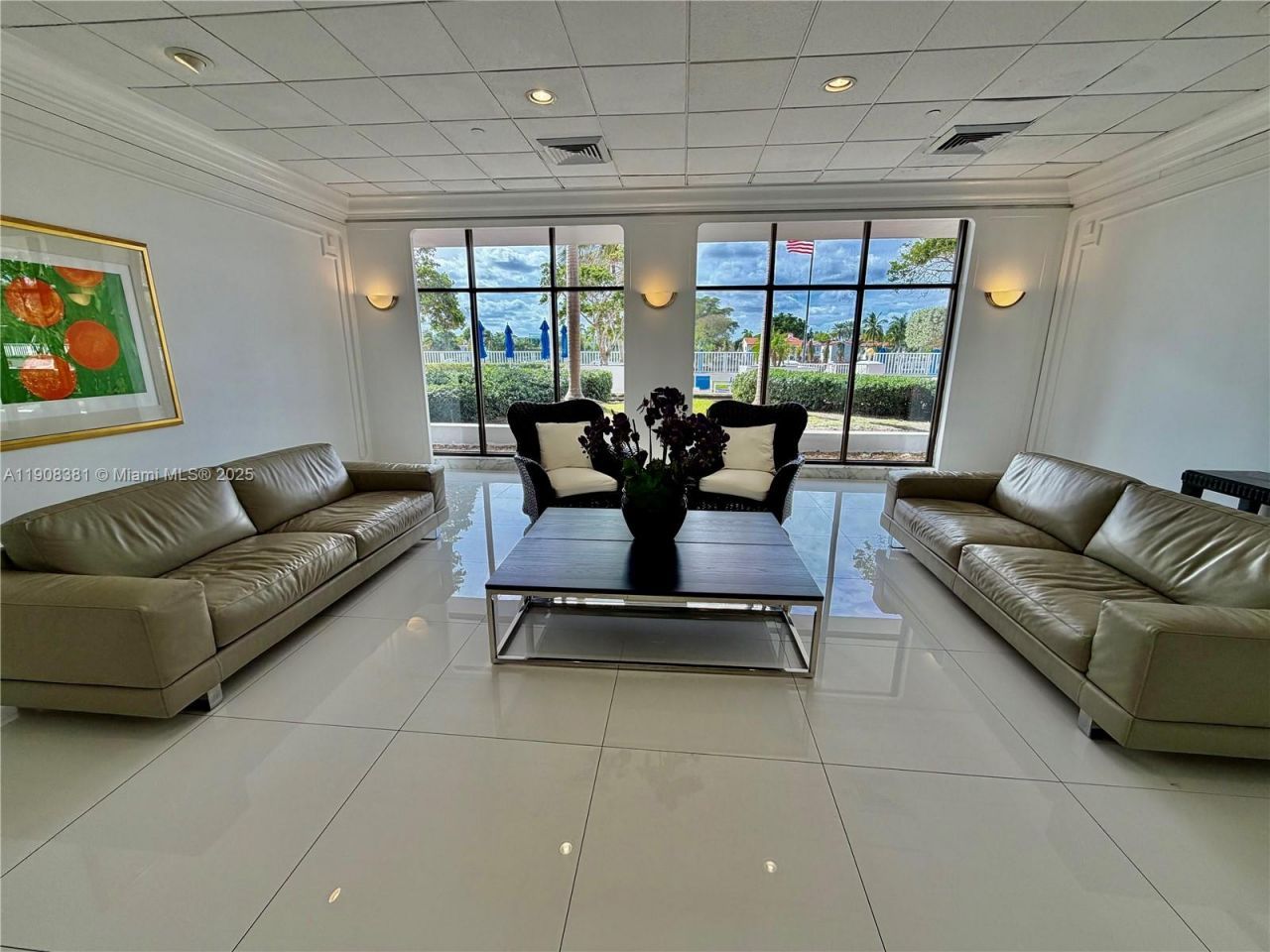 5700 Collins Ave, Unit 14M, Miami Beach, FL 33140 Photo