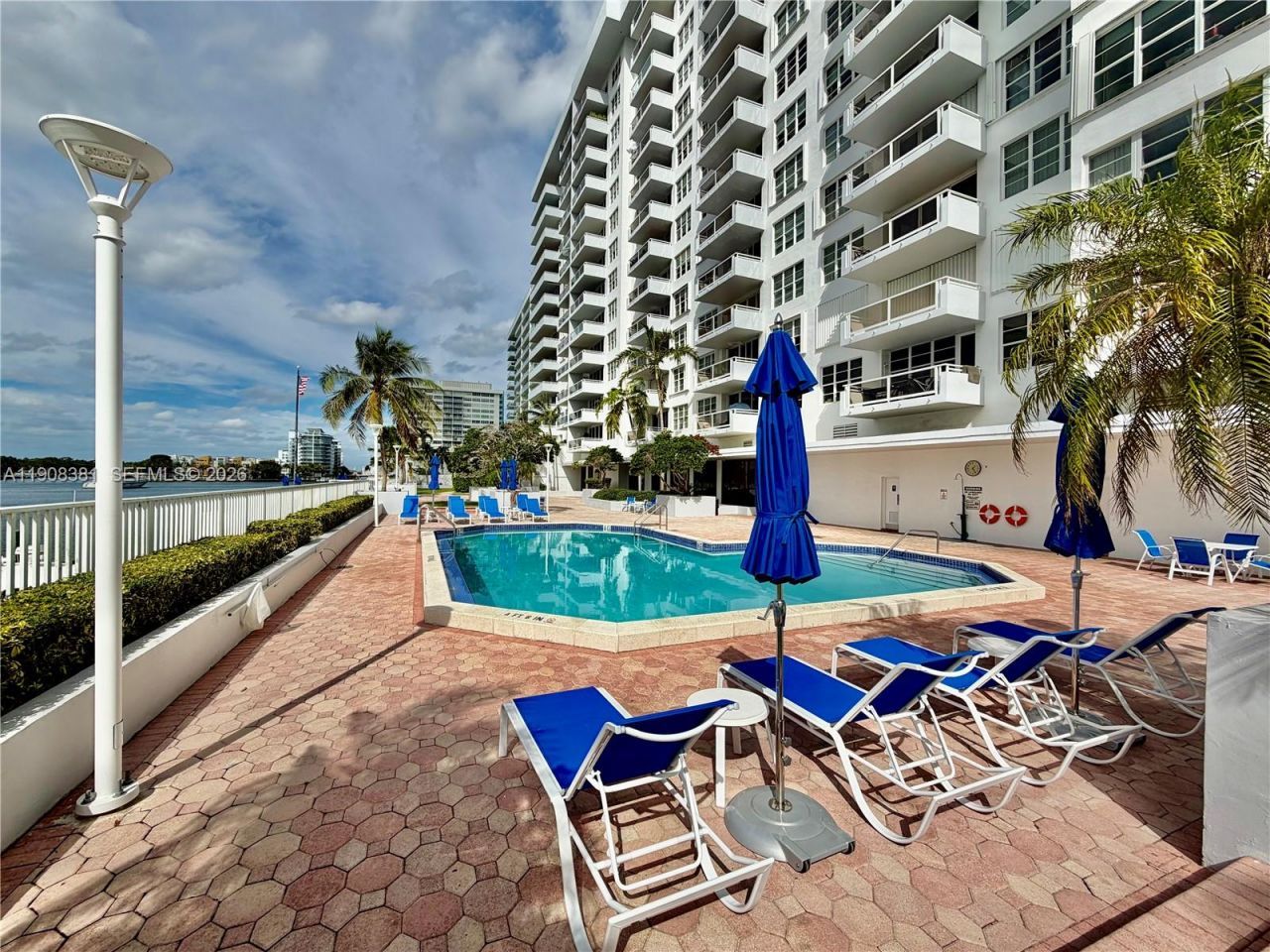 5700 Collins Ave, Unit 14M, Miami Beach, FL 33140 Photo