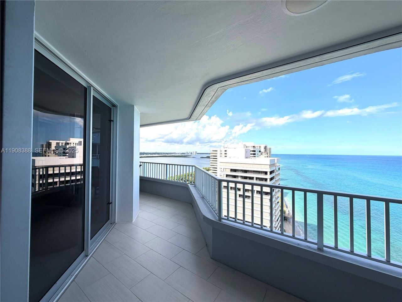 5200 N Ocean Dr, Unit 1801, Singer Island, FL 33404 Photo