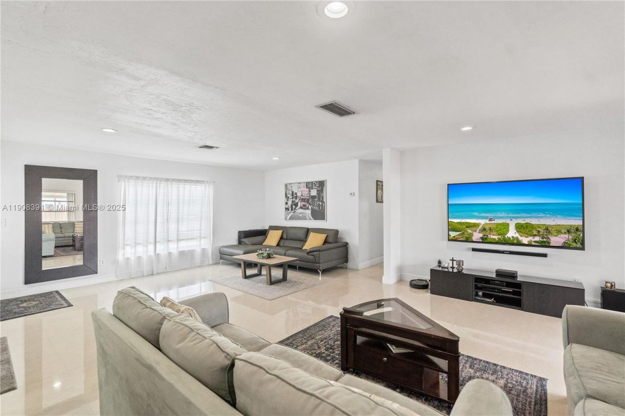 4752 SW 127th Ct, Miami, FL 33175 Photo