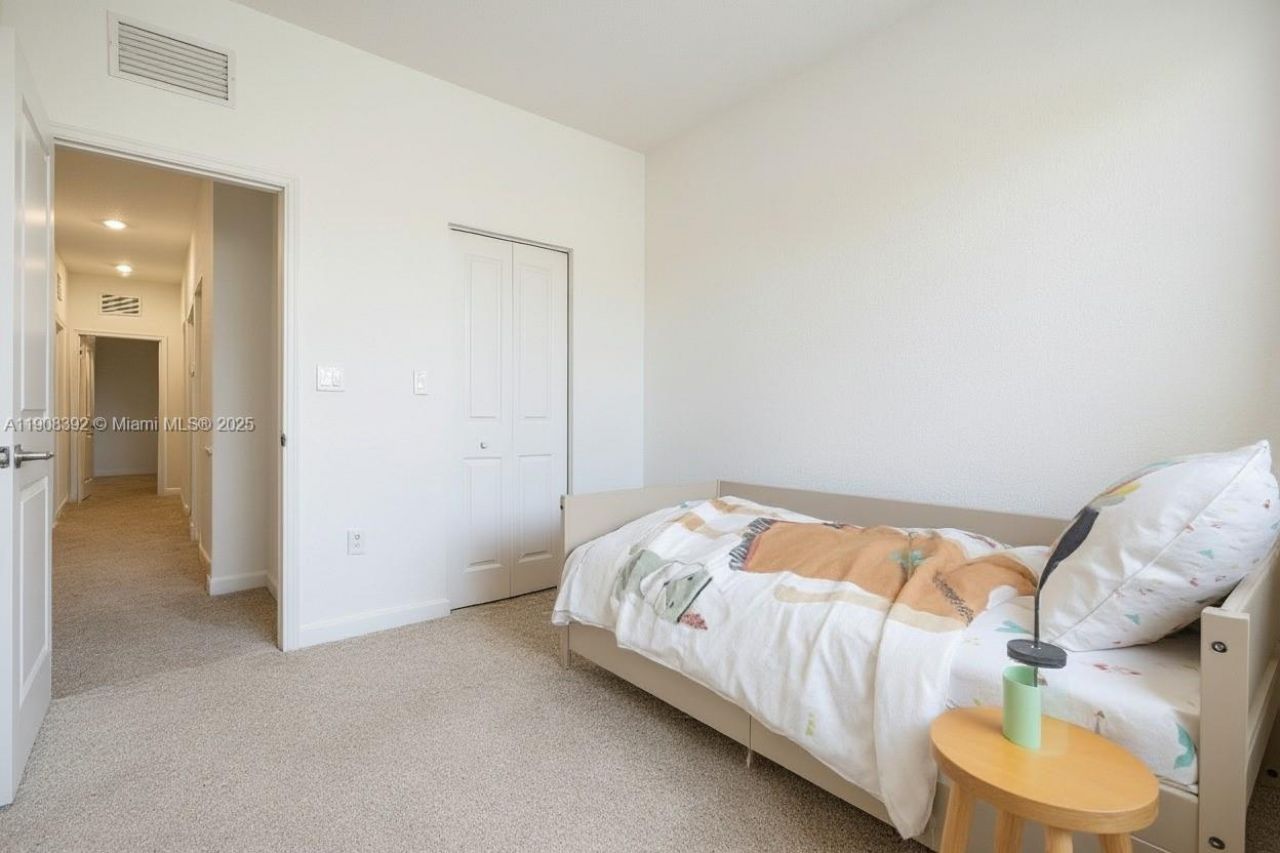 12845 NW 24th Ave, Miami, FL 33167 Photo