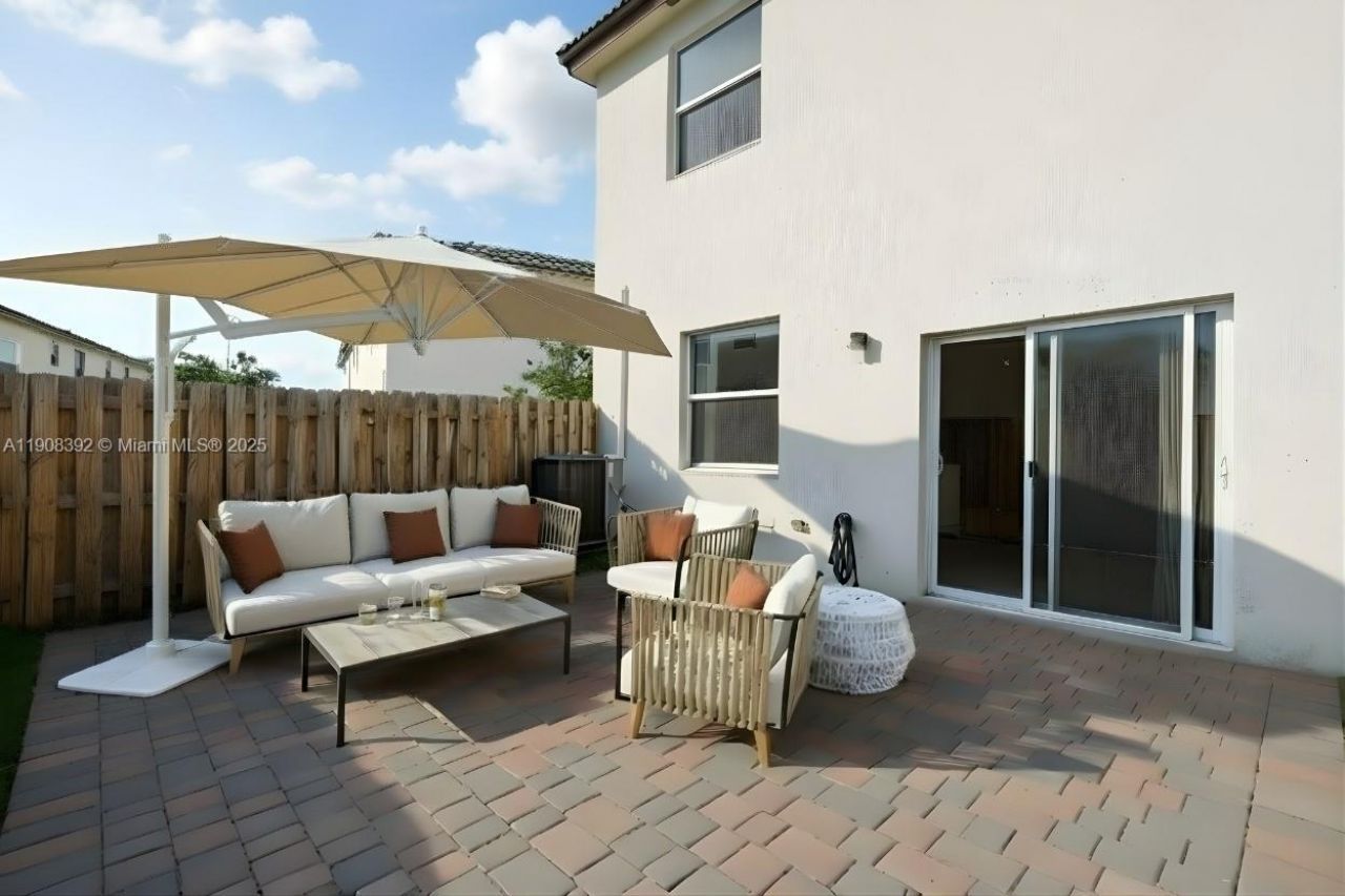 12845 NW 24th Ave, Miami, FL 33167 Photo