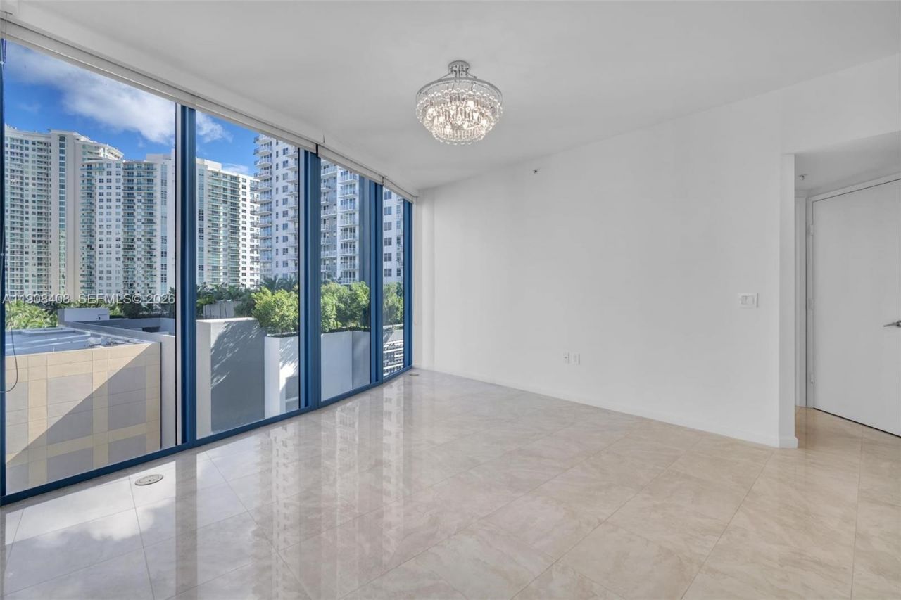 333 Las Olas Way, Unit 1208, Fort Lauderdale, FL 33301 Photo