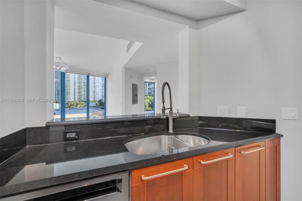 333 Las Olas Way, Unit 1208, Fort Lauderdale, FL 33301 Photo