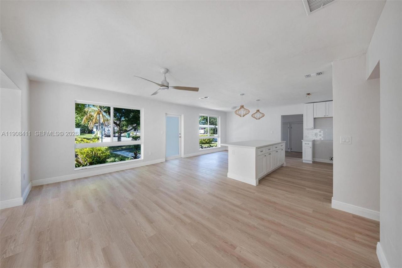 9380 Caribbean Blvd, Cutler Bay, FL 33189 Photo