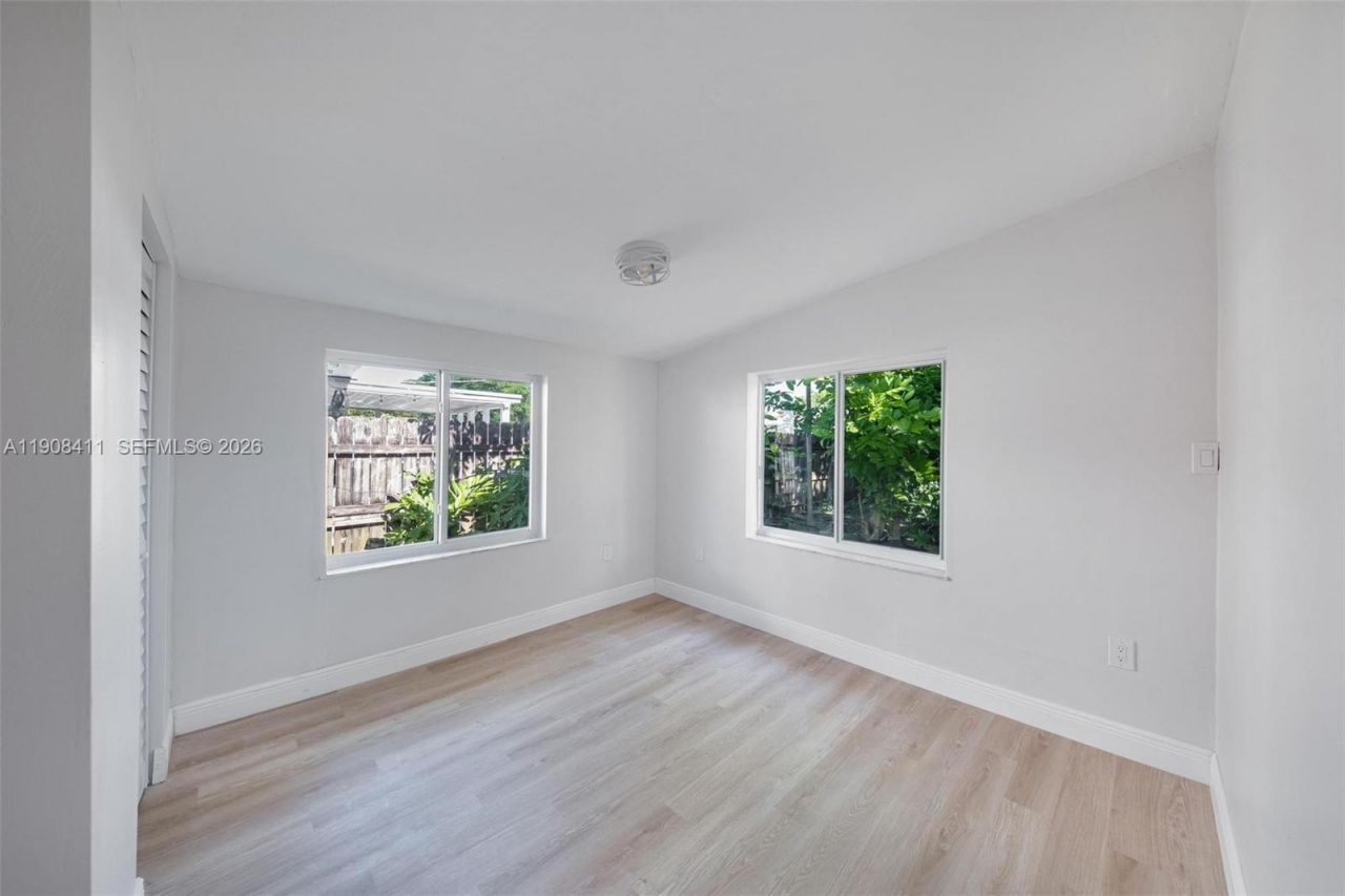 9380 Caribbean Blvd, Cutler Bay, FL 33189 Photo