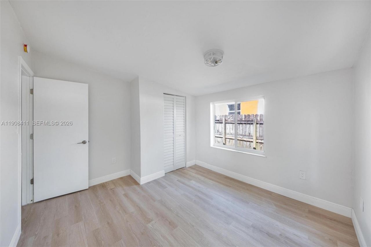 9380 Caribbean Blvd, Cutler Bay, FL 33189 Photo