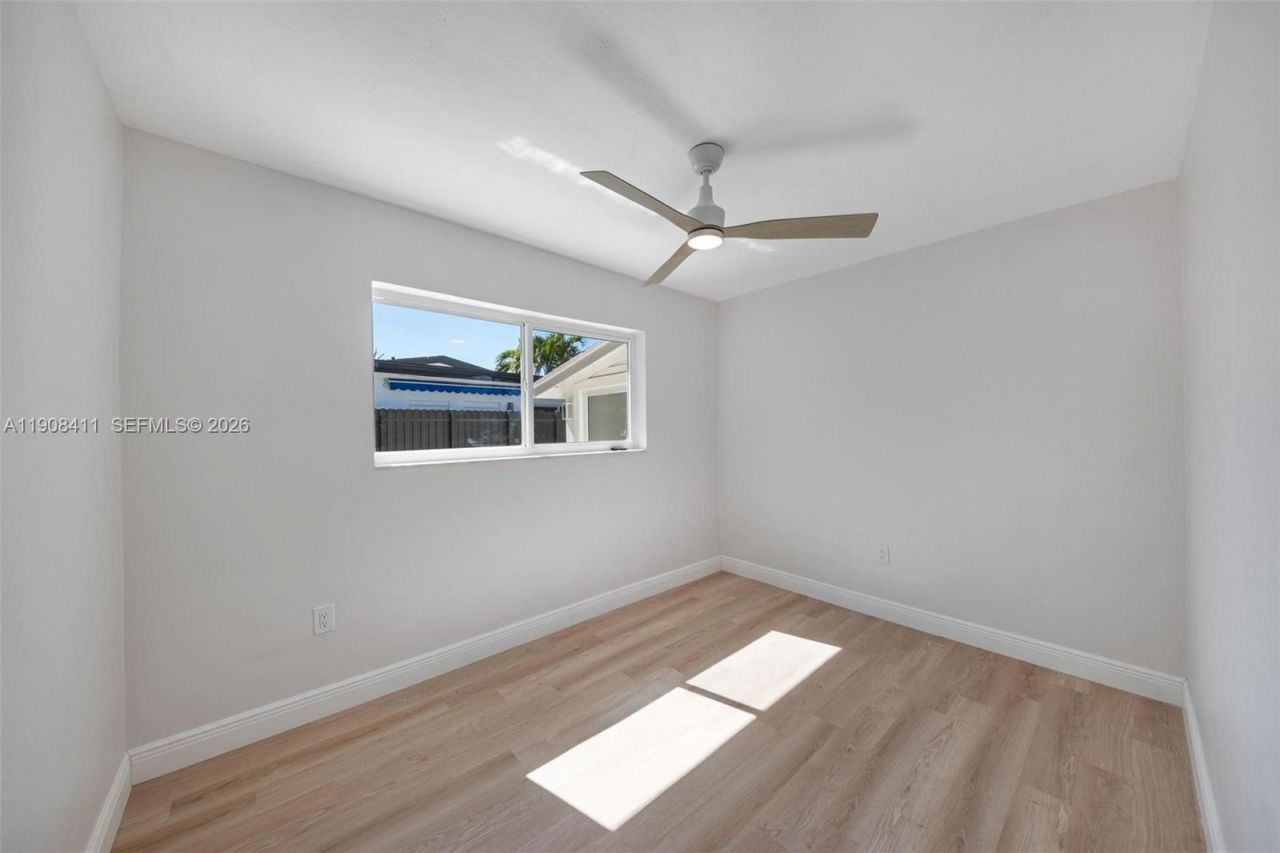 9380 Caribbean Blvd, Cutler Bay, FL 33189 Photo