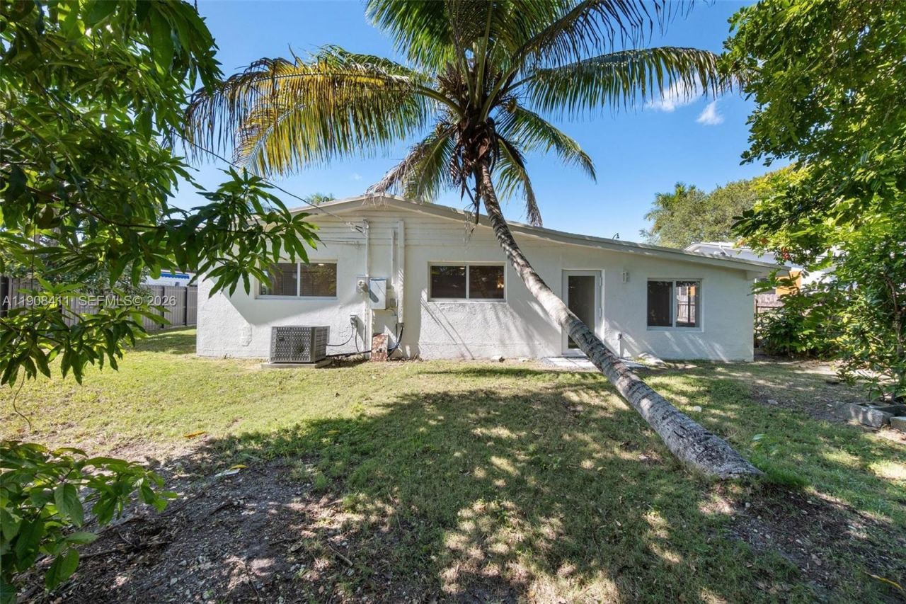 9380 Caribbean Blvd, Cutler Bay, FL 33189 Photo