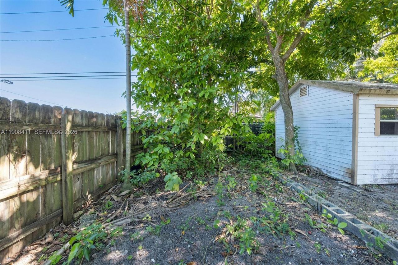 9380 Caribbean Blvd, Cutler Bay, FL 33189 Photo