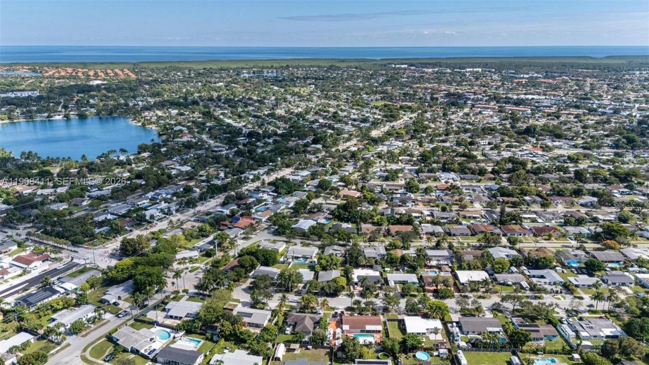 9380 Caribbean Blvd, Cutler Bay, FL 33189 Photo