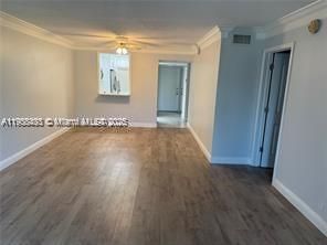 3571 Inverrary Dr, Unit 403, Lauderhill, FL 33319 Photo