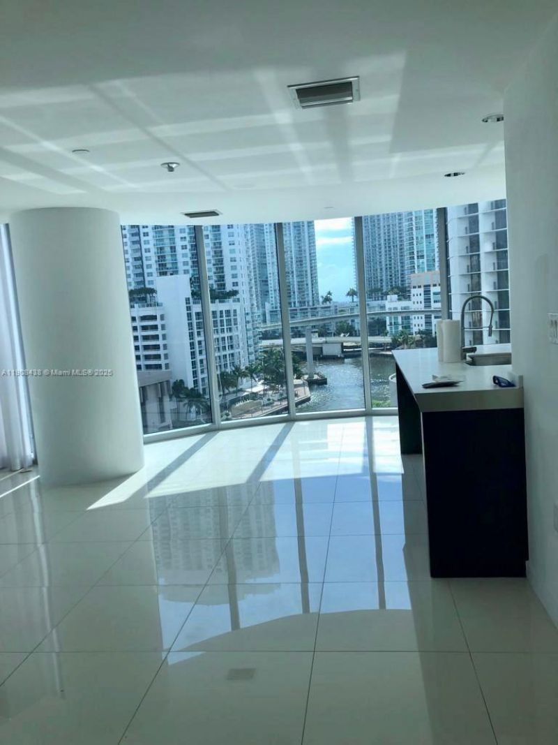 200 Biscayne Boulevard Way, Unit 902, Miami, FL 33131 Photo