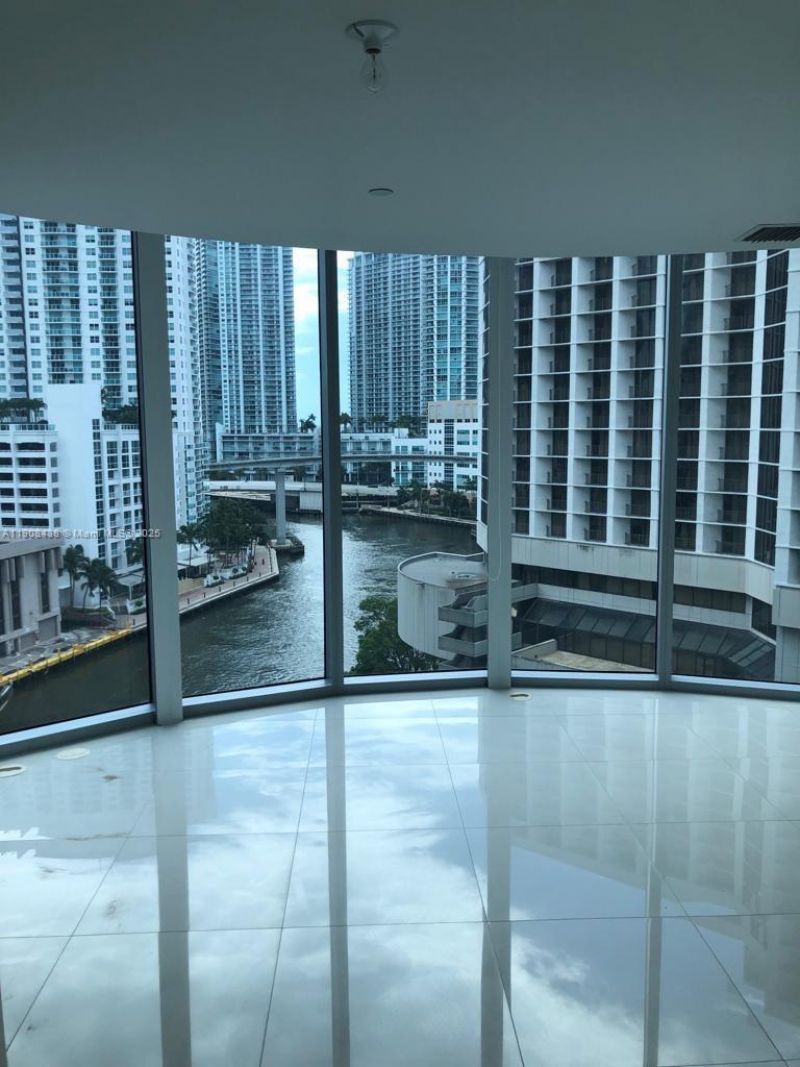 200 Biscayne Boulevard Way, Unit 902, Miami, FL 33131 Photo